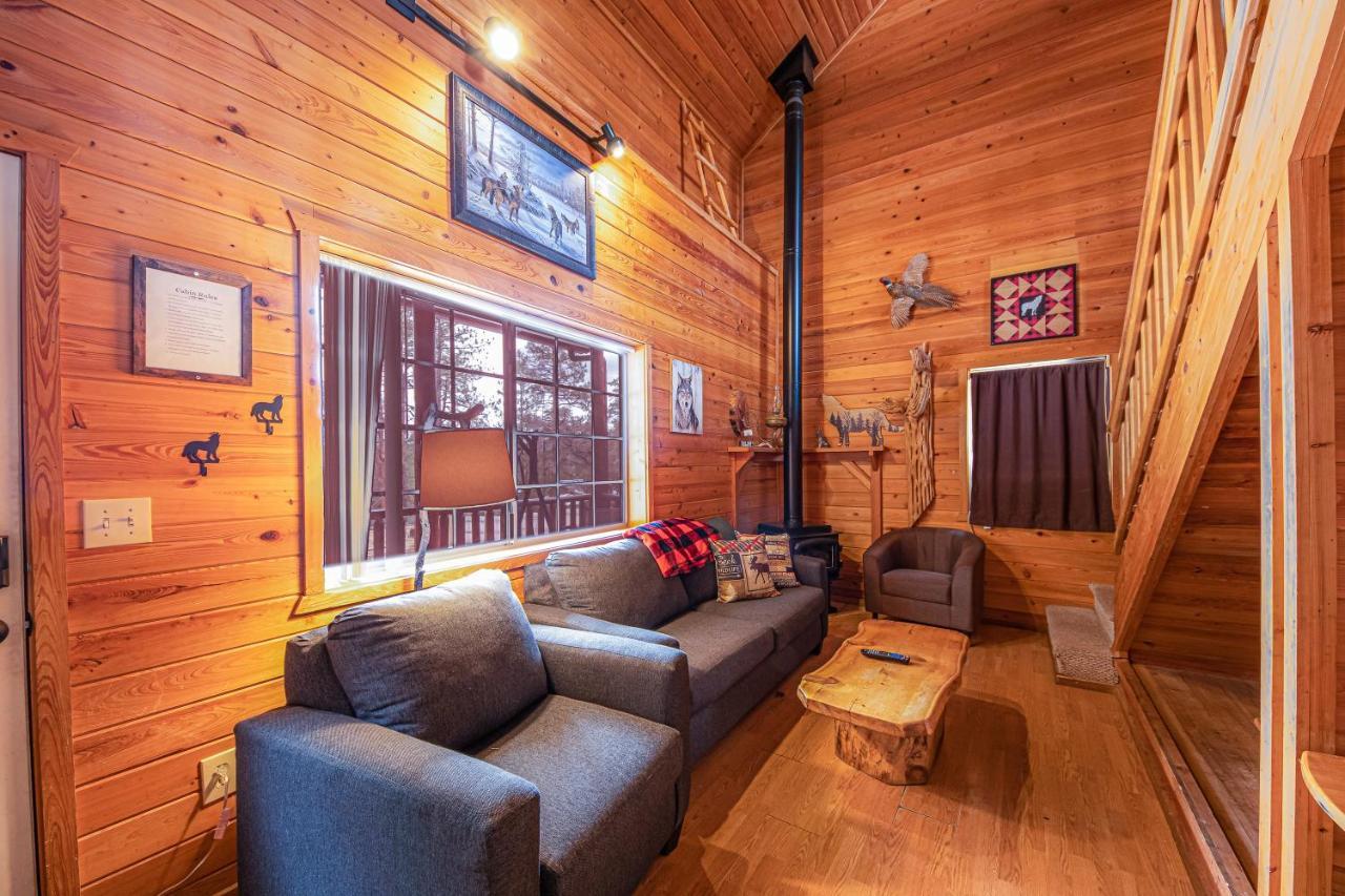 Cabin #4 The Wolves Den - Pet Friendly- Sleeps 6 - Playground & Game Room Payson Kültér fotó